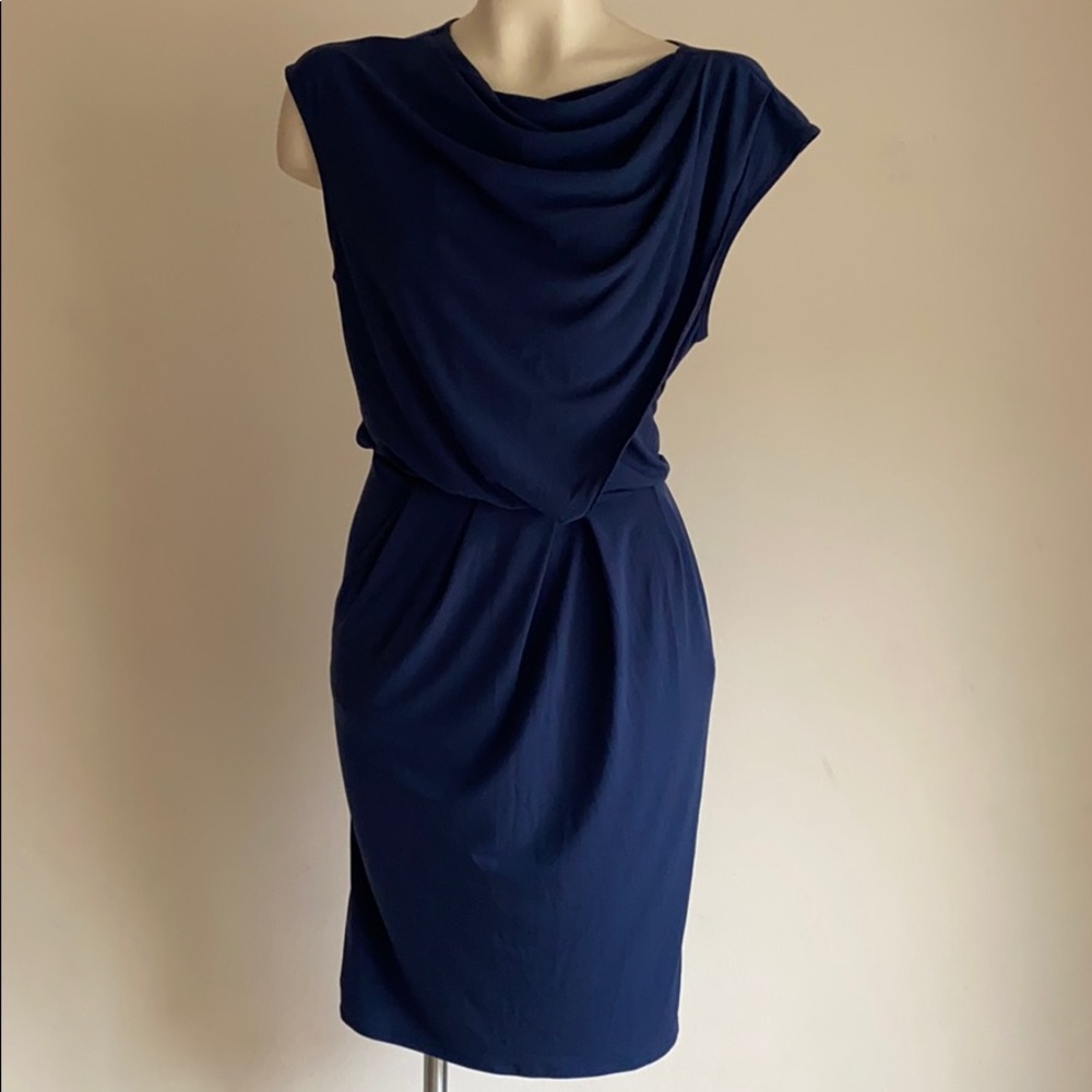 Bcbg dres Navy blue NWT
